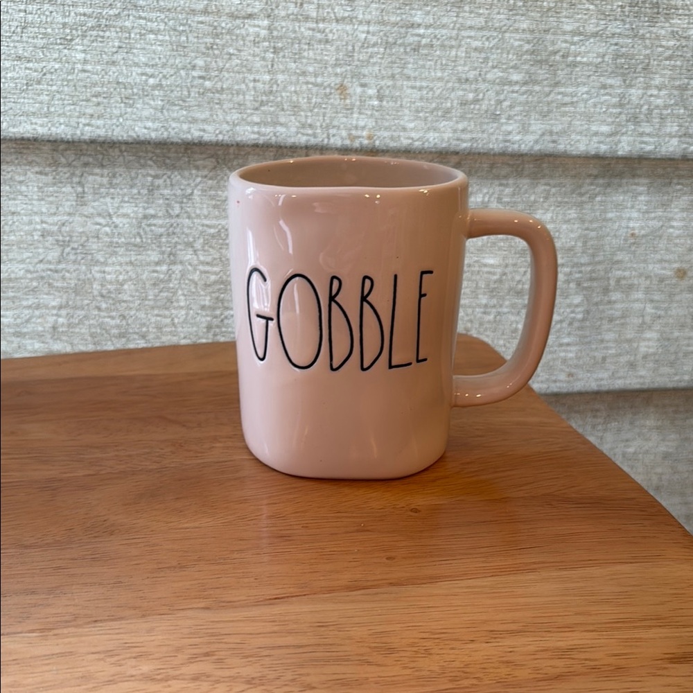 Rae Dunn  Gobble Mug